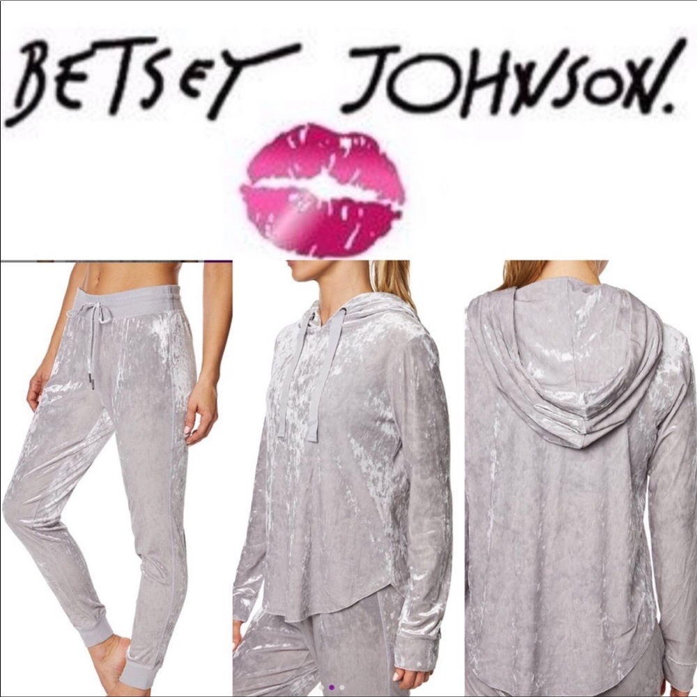 Sz S Betsy Johnson Velvet Jogger Hoodie Set